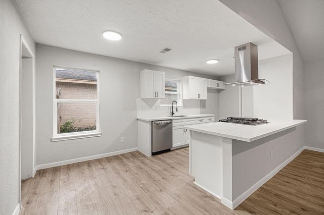 3515 Claverton Drive, Houston, TX 77066