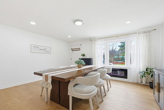 38 Romoli Ave, Attleboro, MA 02703