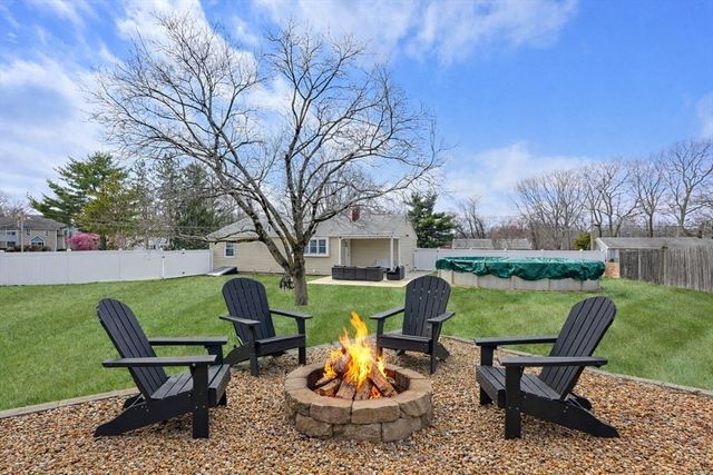 38 Romoli Ave, Attleboro, MA 02703