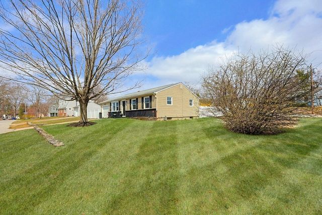 38 Romoli Ave, Attleboro, MA 02703