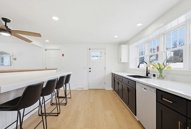 38 Romoli Ave, Attleboro, MA 02703