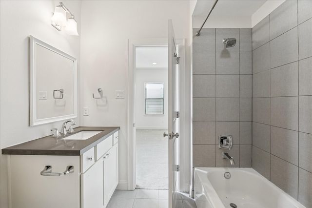 1510 Johnson Street, Houston, TX 77007