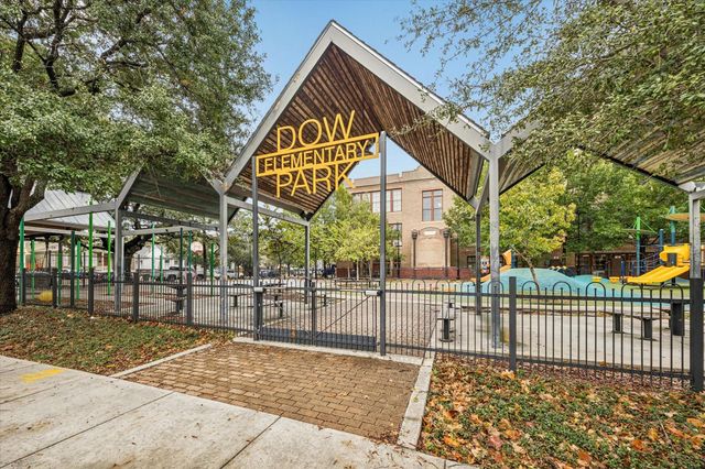 1510 Johnson Street, Houston, TX 77007