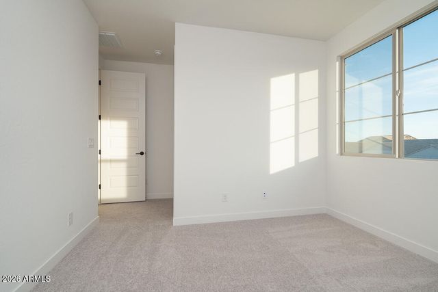 1928 E EMPELTRE Road, San Tan Valley, AZ 85140