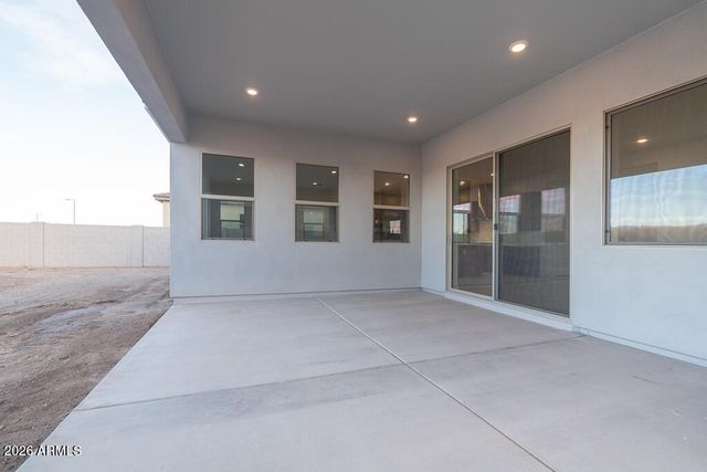 1928 E EMPELTRE Road, San Tan Valley, AZ 85140