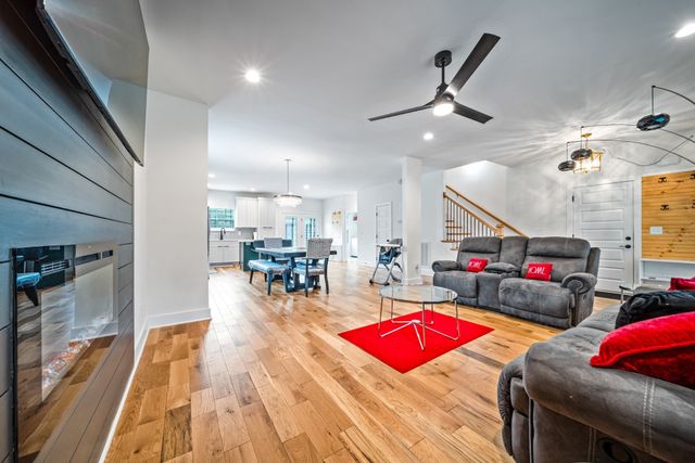 3406 Lallemand Dr, Nashville, TN 37211