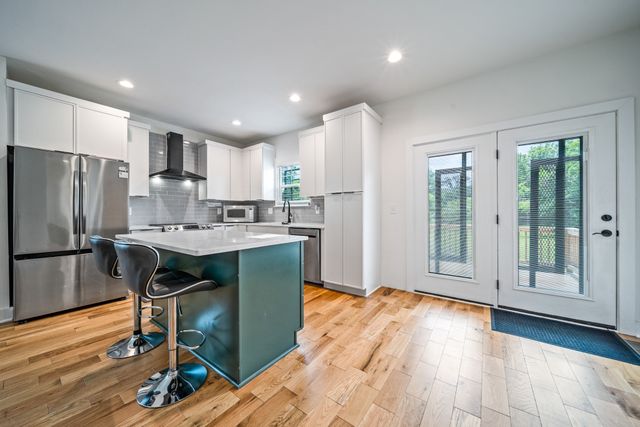 3406 Lallemand Dr, Nashville, TN 37211