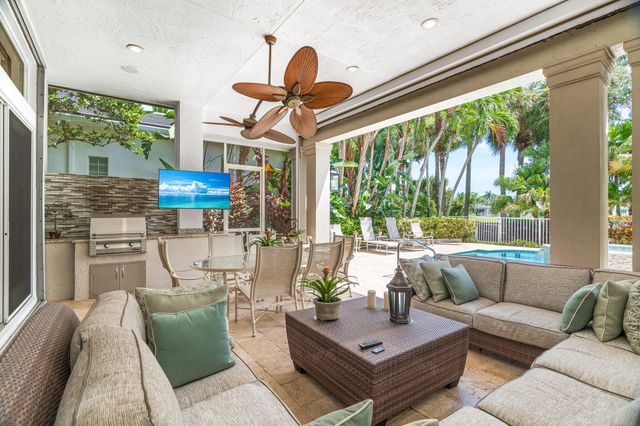 7886 Villa D Este Way, Delray Beach, FL 33446