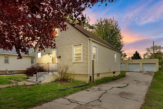 4412 28th AVENUE, Kenosha, WI 53140