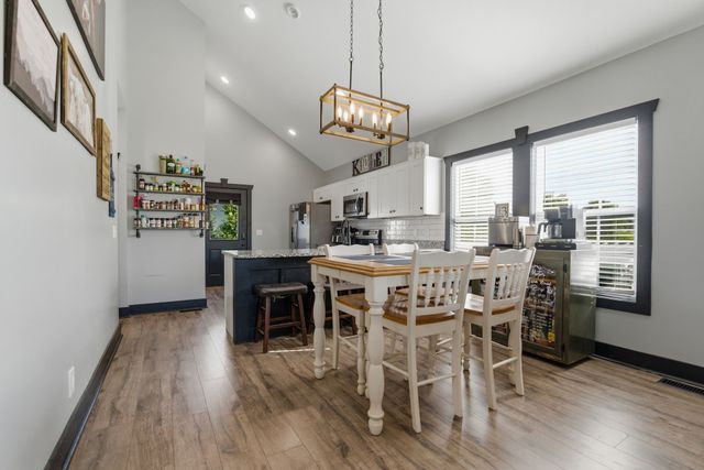 160 Foutch Ct, Smithville, TN 37166