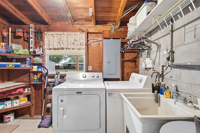 538 82ND AVENUE N, St Petersburg, FL 33702