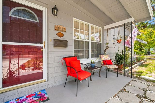 538 82ND AVENUE N, St Petersburg, FL 33702