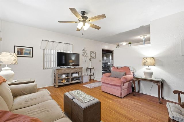 538 82ND AVENUE N, St Petersburg, FL 33702