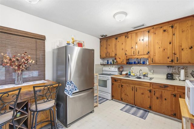 538 82ND AVENUE N, St Petersburg, FL 33702