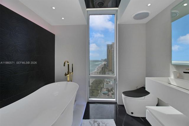 16699 Collins Ave 2002, Sunny Isles Beach, FL 33160