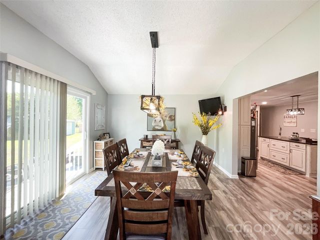 324 Picketts Circle, Indian Trail, NC 28079