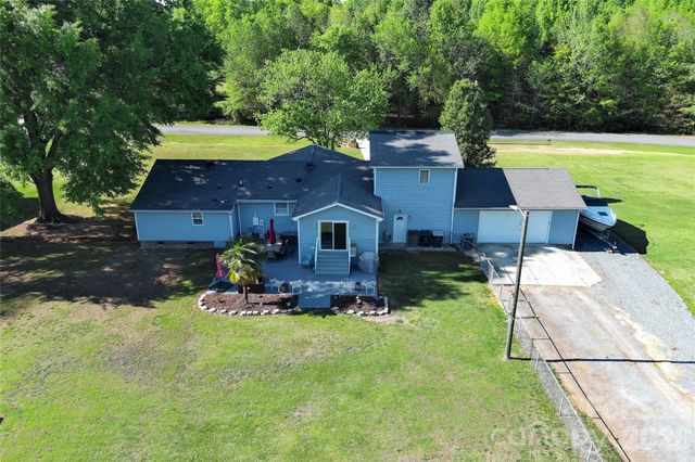 324 Picketts Circle, Indian Trail, NC 28079