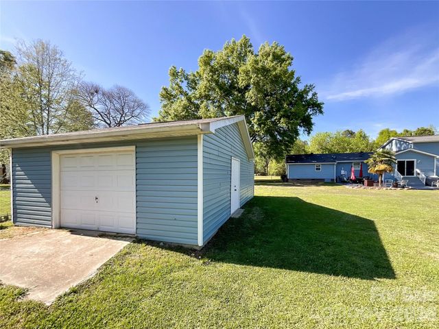 324 Picketts Circle, Indian Trail, NC 28079