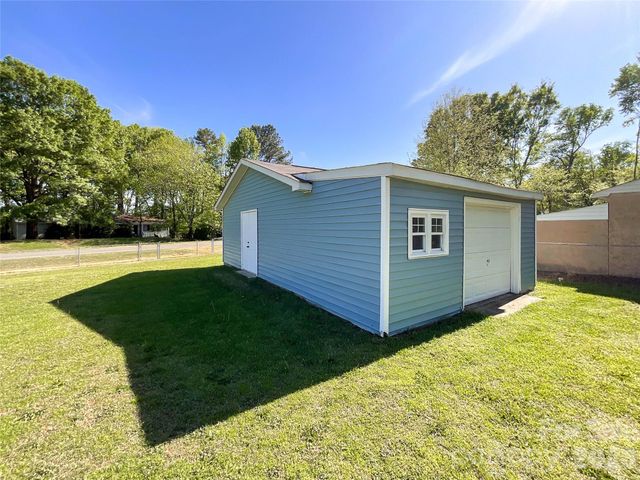 324 Picketts Circle, Indian Trail, NC 28079