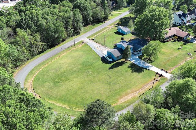 324 Picketts Circle, Indian Trail, NC 28079