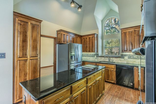 1643 Vista Del Monte, San Antonio, TX 78216