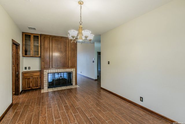 1643 Vista Del Monte, San Antonio, TX 78216