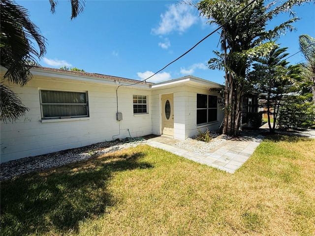 11537 63RD AVENUE, Seminole, FL 33772