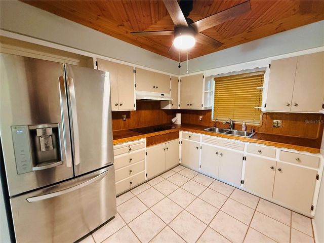 11537 63RD AVENUE, Seminole, FL 33772