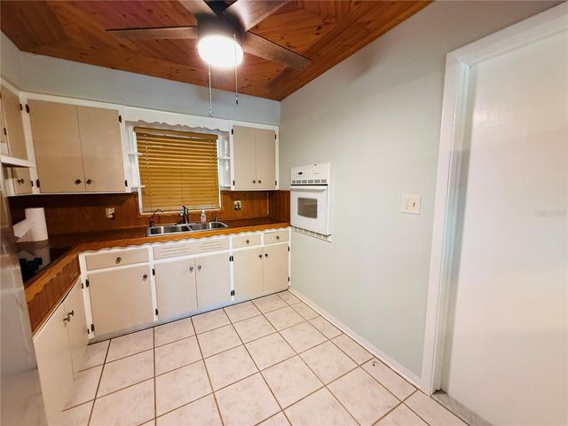11537 63RD AVENUE, Seminole, FL 33772