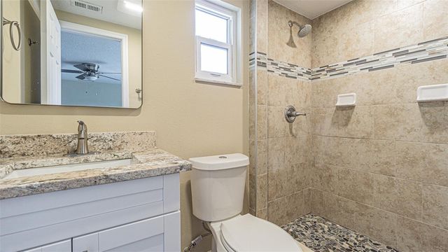 37329 HANNAH LANE, Zephyrhills, FL 33542