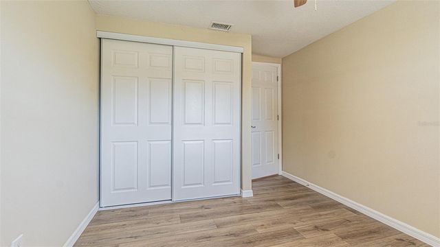 37329 HANNAH LANE, Zephyrhills, FL 33542