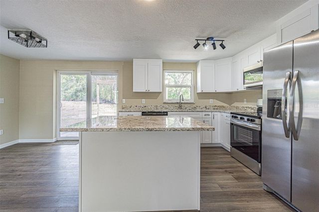 37329 HANNAH LANE, Zephyrhills, FL 33542