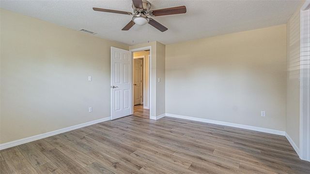 37329 HANNAH LANE, Zephyrhills, FL 33542