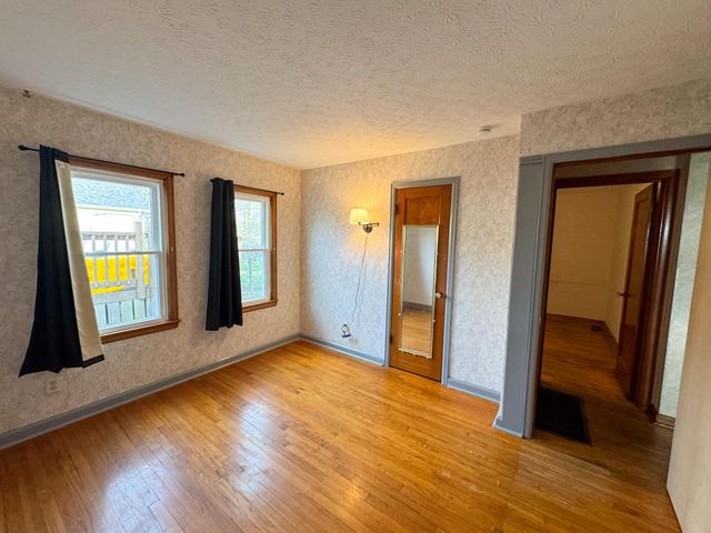 1097 Forest Drive, Columbus, OH 43223