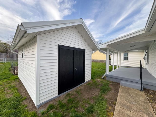 1097 Forest Drive, Columbus, OH 43223