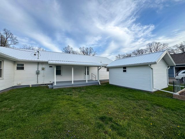 1097 Forest Drive, Columbus, OH 43223