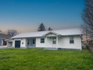 1097 Forest Drive, Columbus, OH 43223