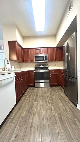10000 SW 52ND AVENUE 7, Gainesville, FL 32608