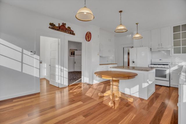 1221 N Lincoln St, Stockton, CA 95203