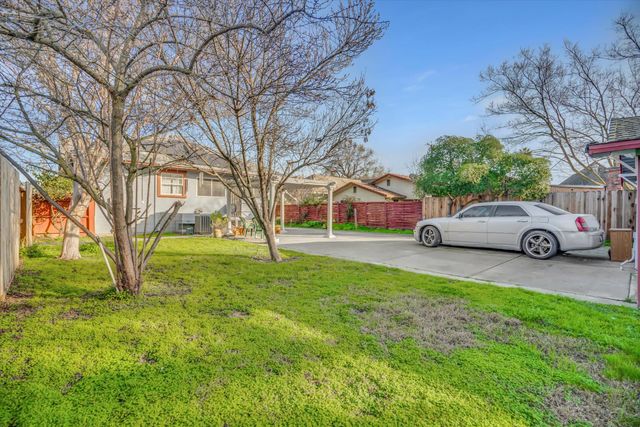 1221 N Lincoln St, Stockton, CA 95203
