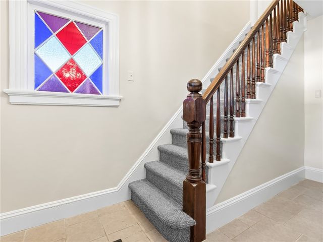 12 Earl Street, West Warwick, RI 02893