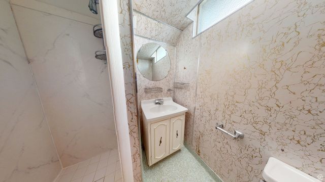 845 N 300 E, Price, UT 84501