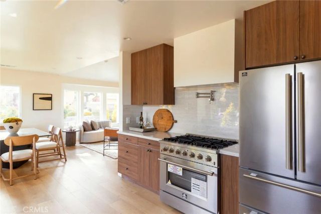 3554 S Sycamore, Los Angeles, CA 90016