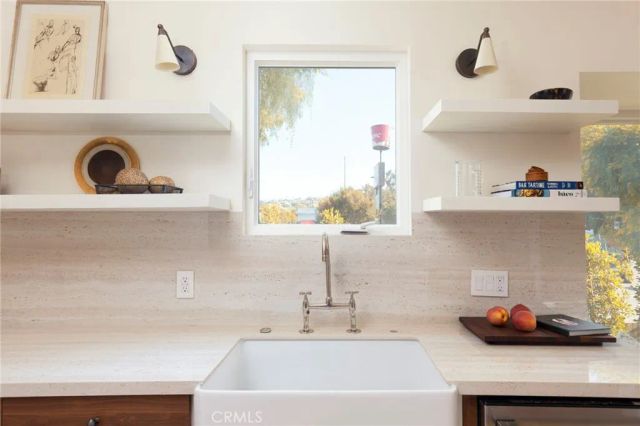 3554 S Sycamore, Los Angeles, CA 90016