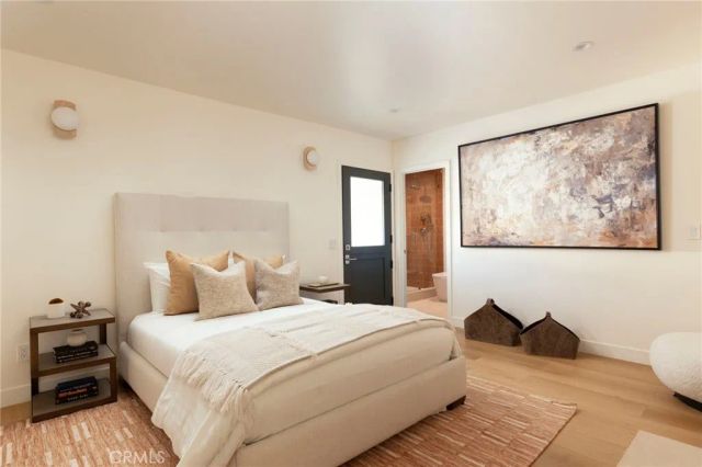 3554 S Sycamore, Los Angeles, CA 90016