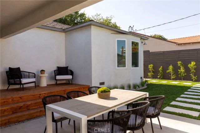 3554 S Sycamore, Los Angeles, CA 90016