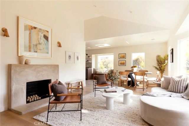 3554 S Sycamore, Los Angeles, CA 90016