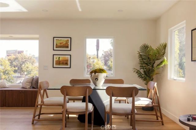 3554 S Sycamore, Los Angeles, CA 90016