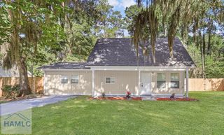 539 Pine Avenue, Midway, GA 31320