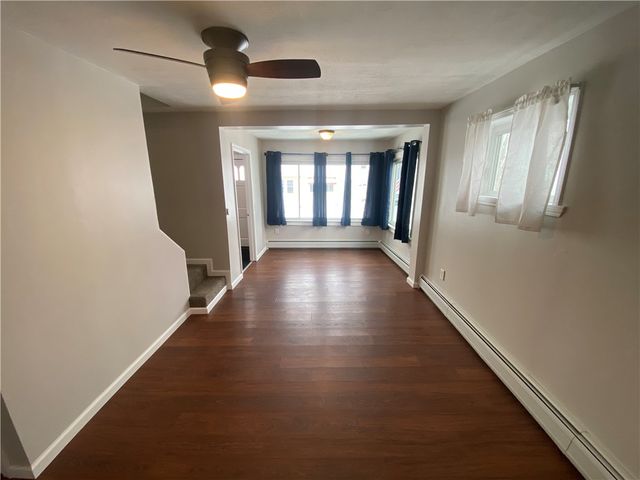 35 2nd Avenue, Greece, NY 14612